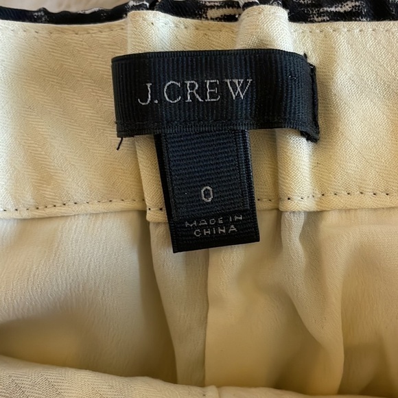 J. Crew Pleated Printed drapey pant size 0 - Picture 4 of 6